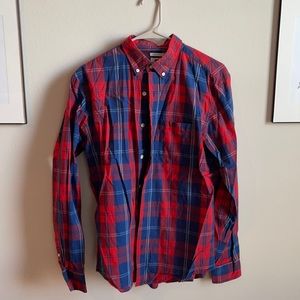 Men’s Slim Fit Button Down M